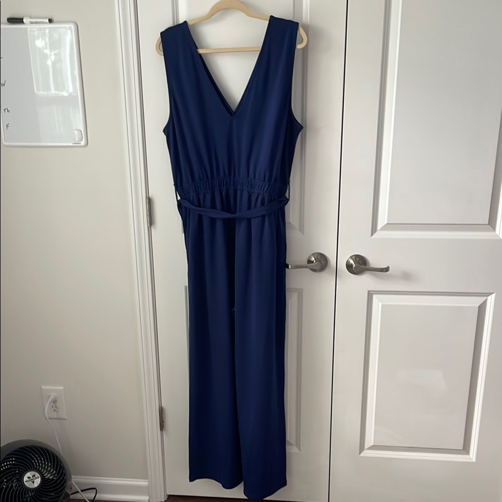 Elegant Navy Blue Sleeveless Wrap Jumpsuit - Picture 3 of 4